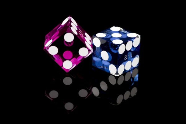 Live dealer at kamus togel studio during an Andar Bahar session